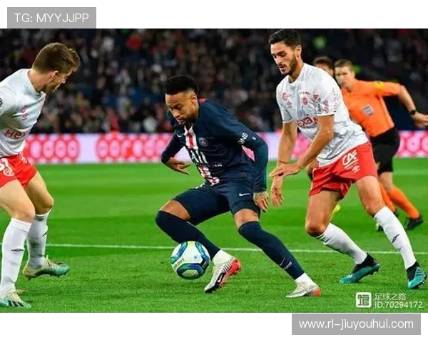 多明戈斯足球技巧解析与实战应用探讨